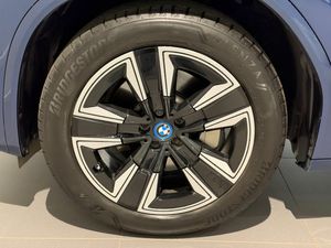 BMW iX3 bild 5