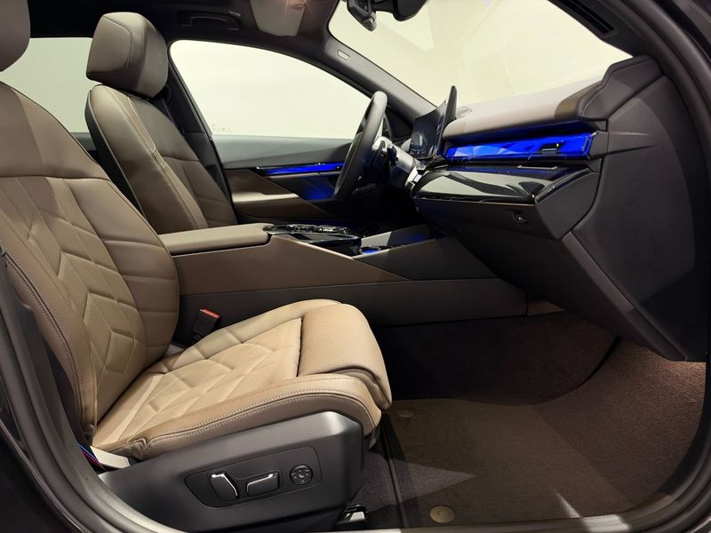 BMW 530 bild 8