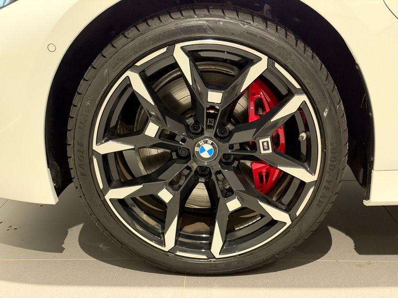 BMW 330 bild 5