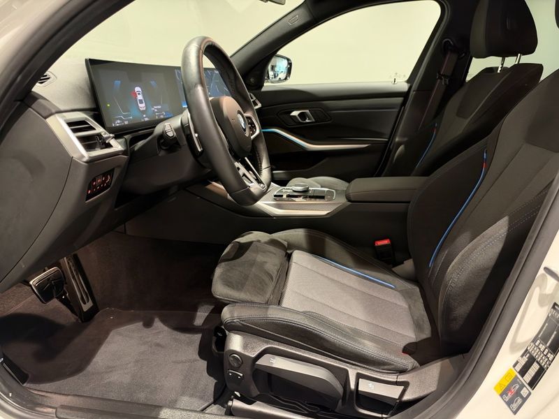 BMW 330 bild 10