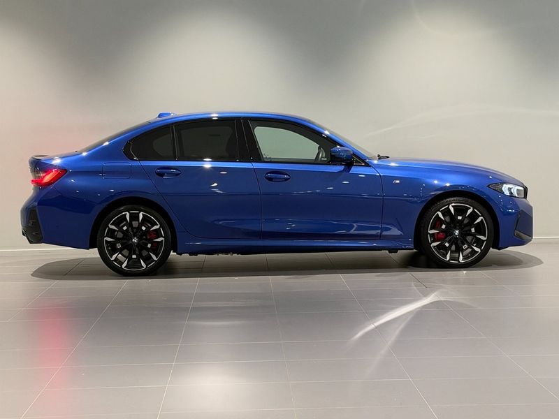 BMW 330 bild 3