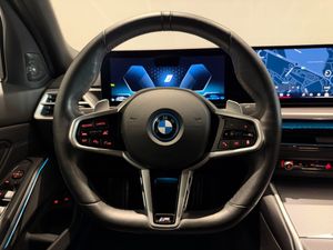 BMW 330 bild 13