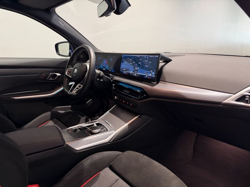 BMW 330 bild 9