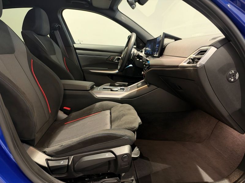 BMW 330 bild 8