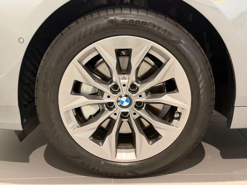 BMW 120 bild 5