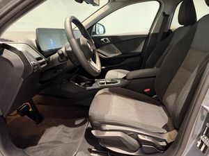BMW 120 bild 10