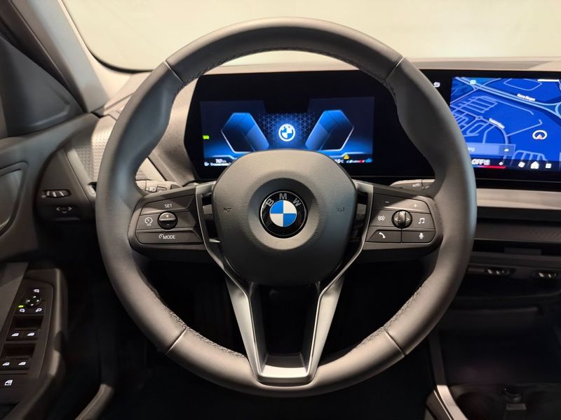 BMW 120 bild 13