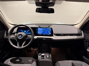 BMW X1 bild 12