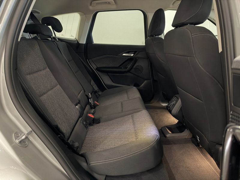 BMW iX1 bild 7
