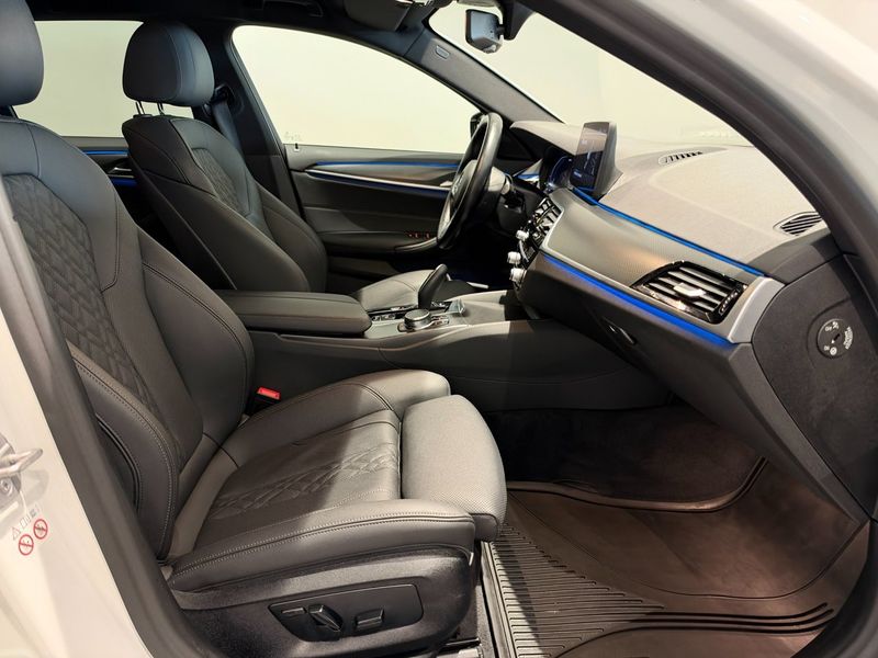 BMW 530 bild 8
