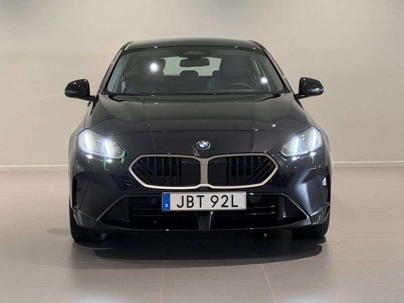 BMW 120 bild 2