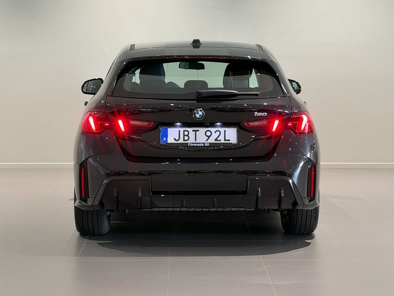 BMW 120 bild 4
