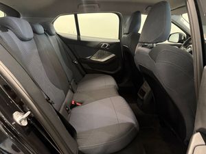 BMW 120 bild 7