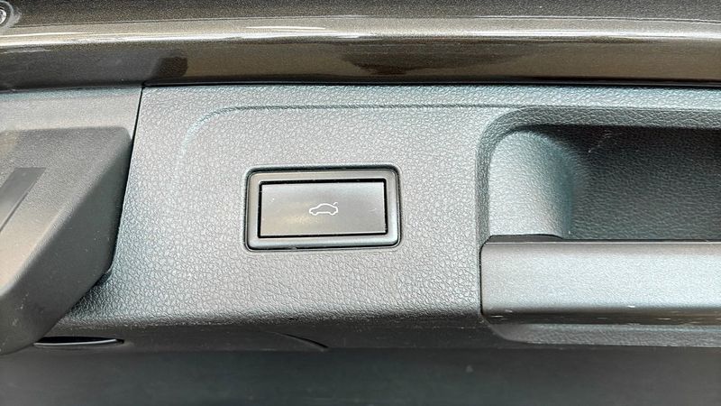 Volkswagen Passat bild 14