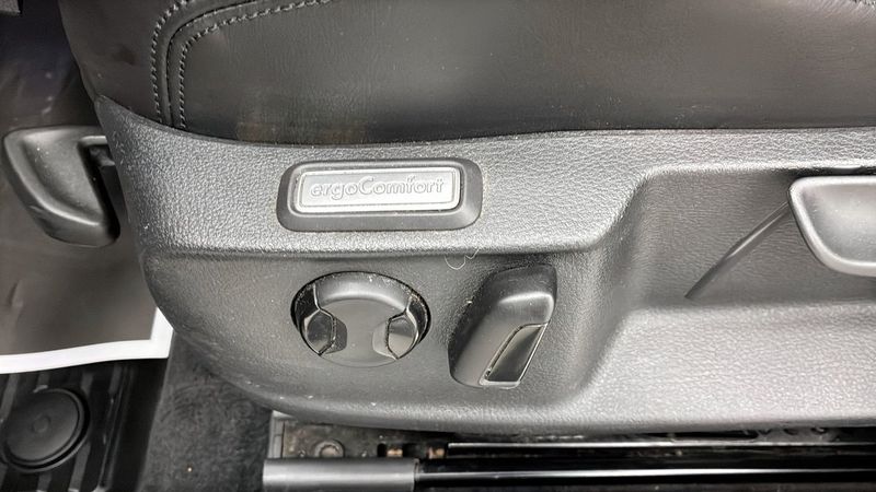 Volkswagen Passat bild 16