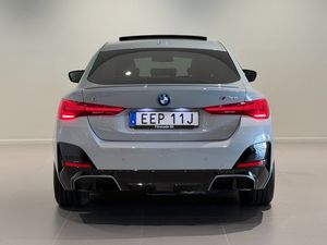 BMW i4 bild 4
