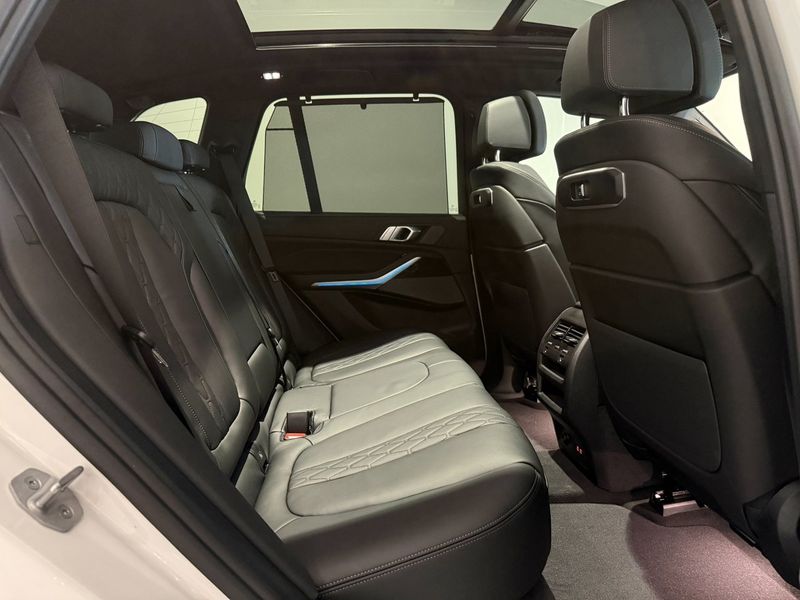 BMW X5 bild 7