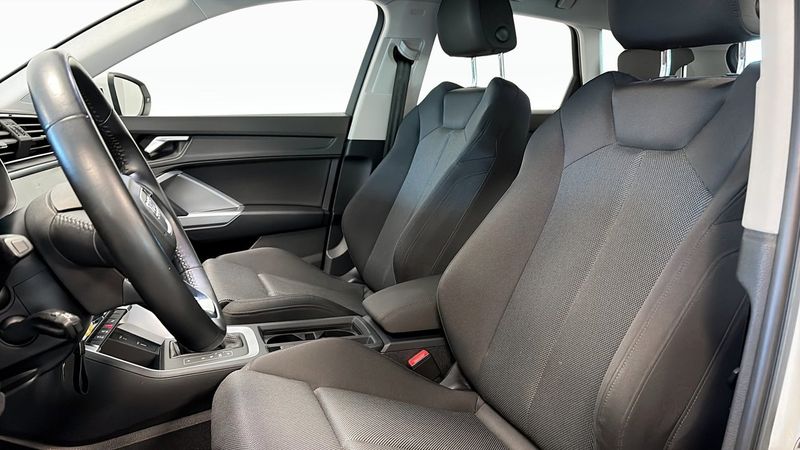 Audi Q3 bild 8