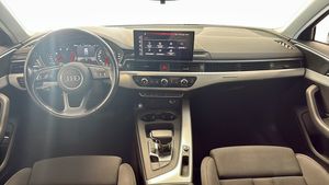 Audi A4 bild 10