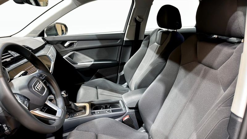 Audi Q3 bild 8