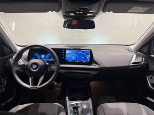 BMW 120 bild 12