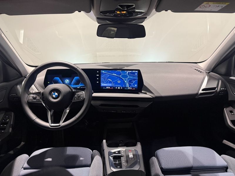 BMW 120 bild 12
