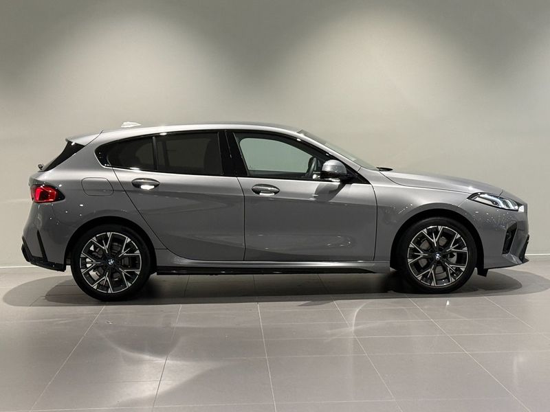 BMW 120 bild 3