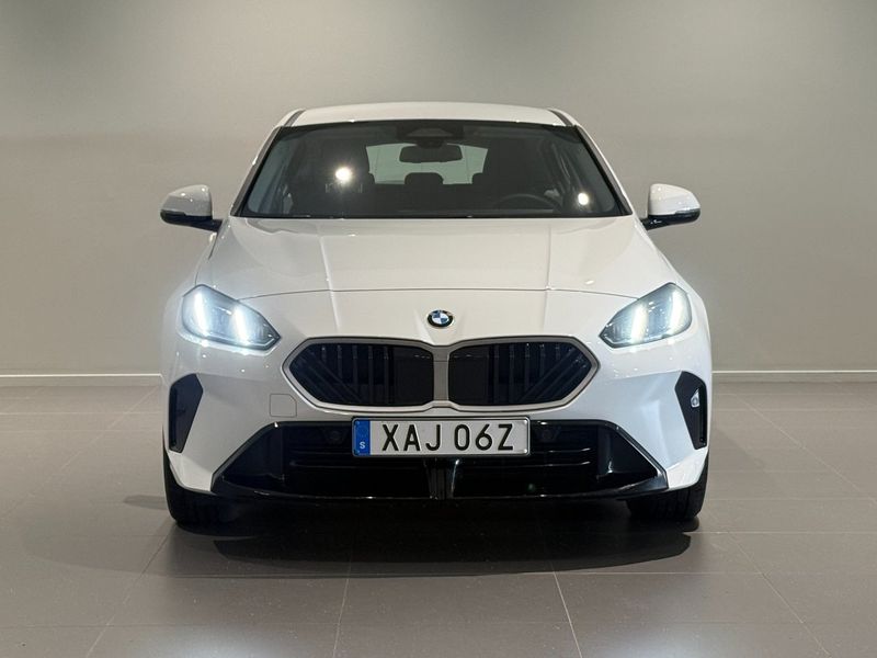 BMW 120 bild 2