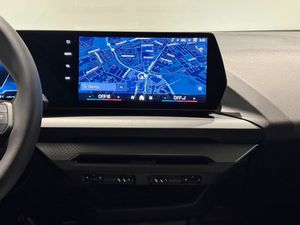 BMW 120 bild 15