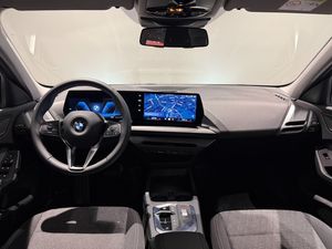 BMW 120 bild 12