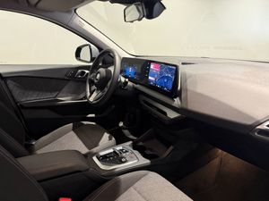 BMW 120 bild 9