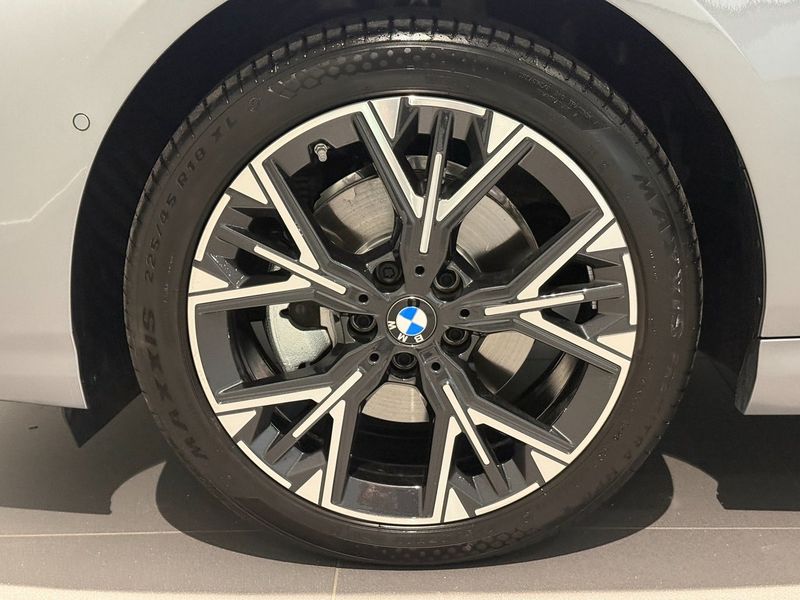 BMW 120 bild 5