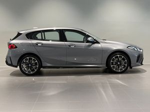 BMW 120 bild 3