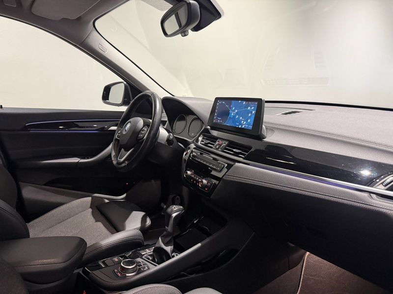 BMW X1 bild 9