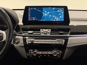 BMW X1 bild 15