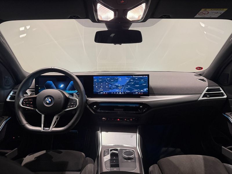 BMW 330 bild 12