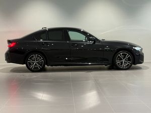 BMW 330 bild 3