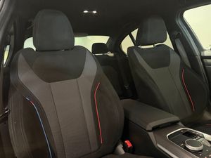 BMW 330 bild 17