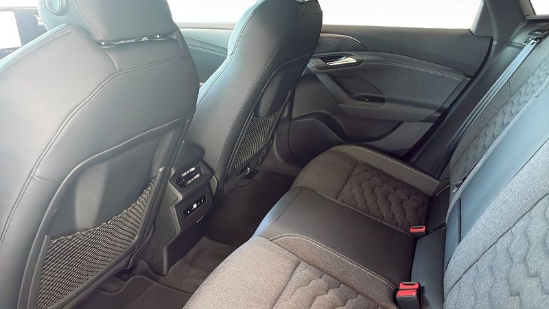 Audi A6 bild 11