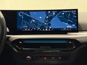 BMW 330 bild 15
