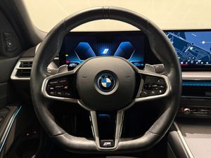 BMW 330 bild 13