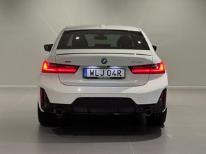 BMW 330 bild 4
