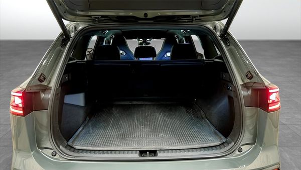 Volkswagen Tayron R-Line TDI193 DSG 4M Edition/5sits/Drag - 2026