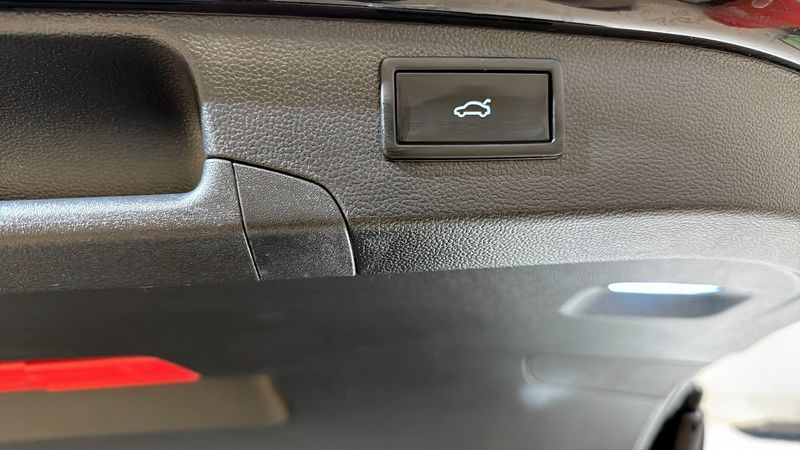 Volkswagen Passat bild 15