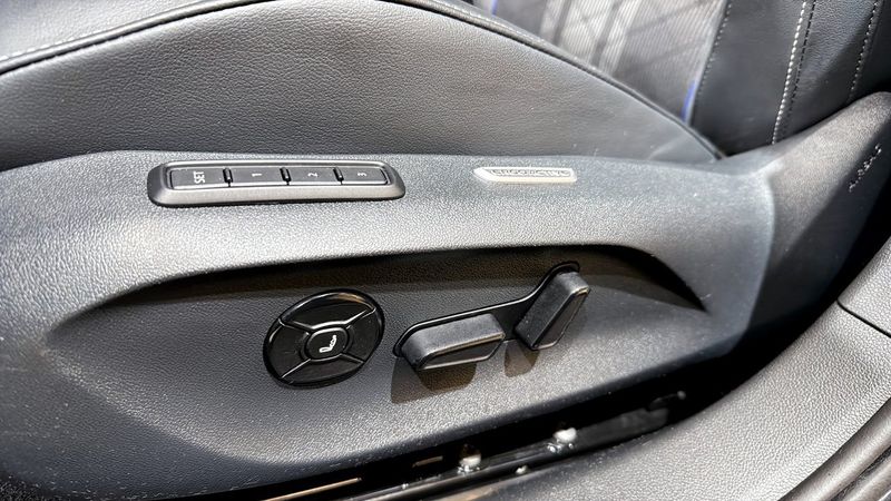 Volkswagen Passat bild 18