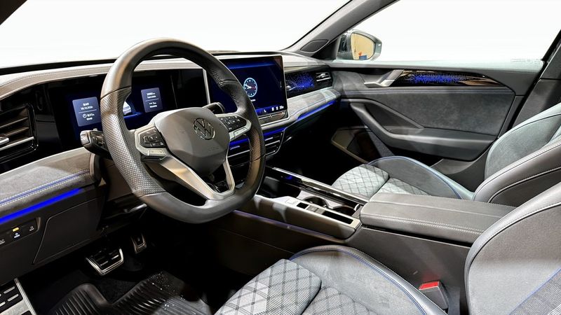 Volkswagen Passat bild 7