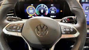 Volkswagen Passat bild 20