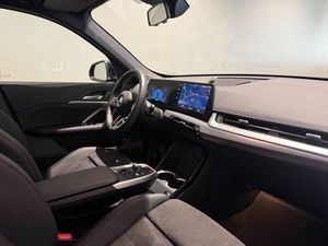 BMW X1 bild 9
