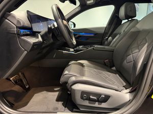 BMW i5 bild 10