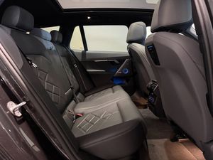 BMW i5 bild 7